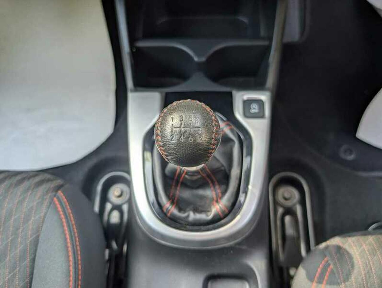 Honda Jazz — photo 21