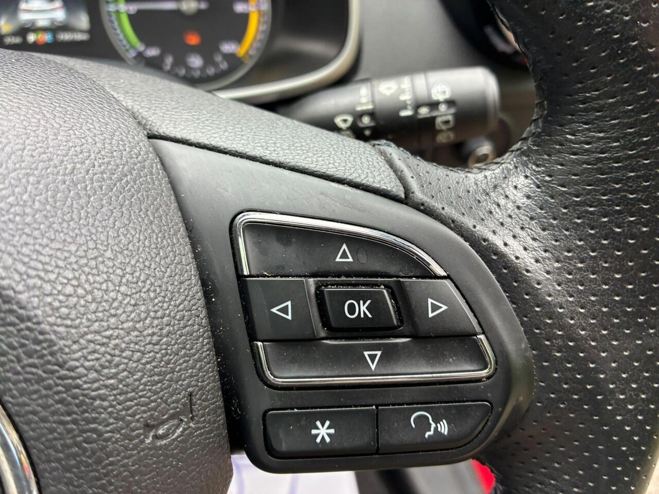 MG MG ZS — photo 42
