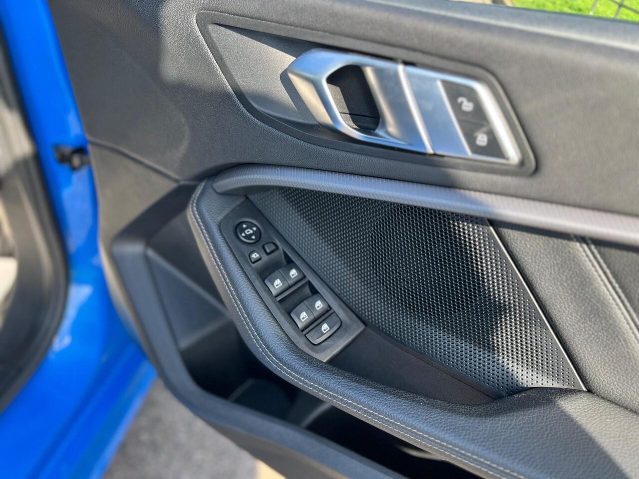 BMW 1 Series — photo 29