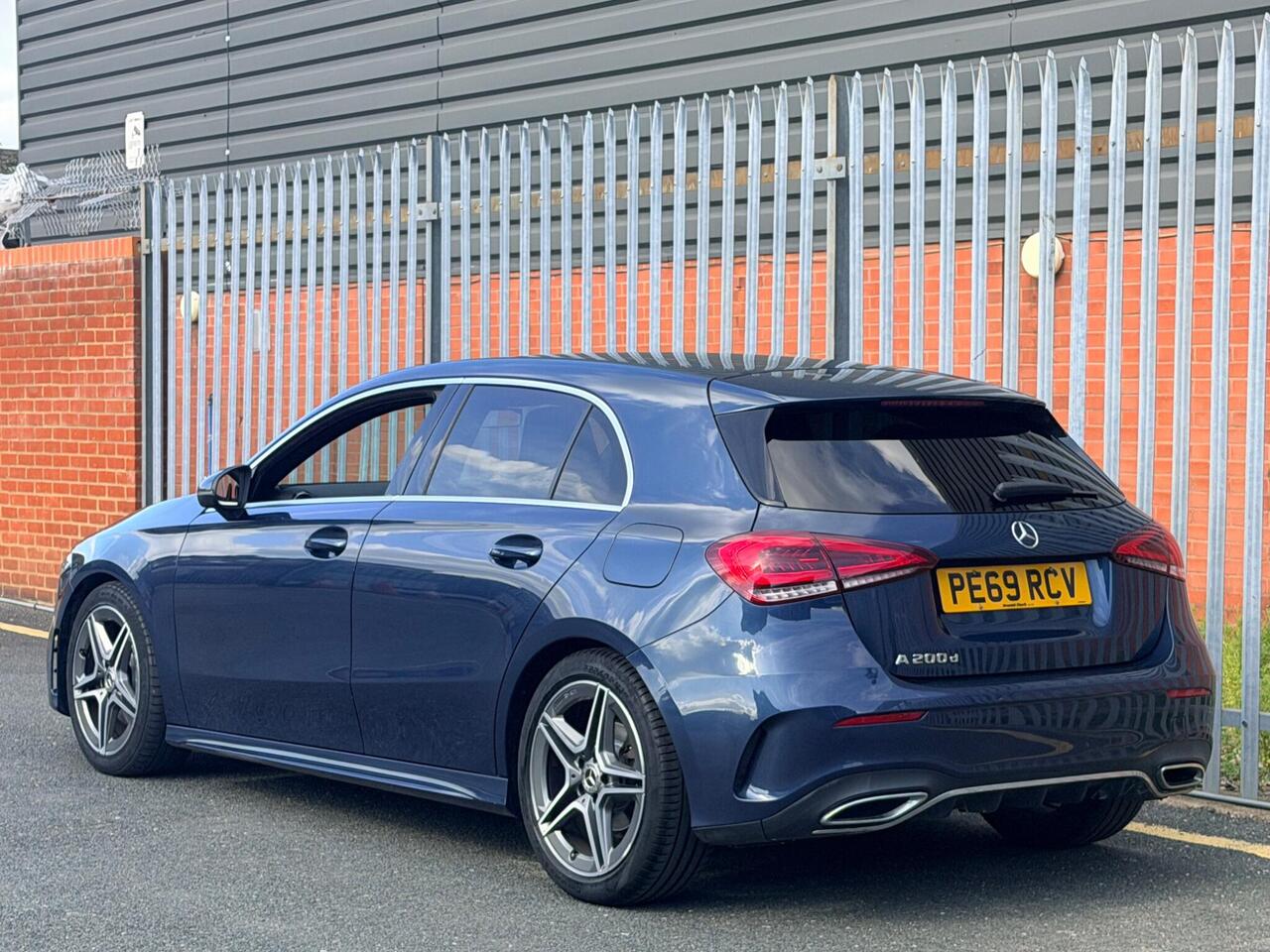 2019 Mercedes-Benz A Class 2.0 A200d AMG Line 8G-DCT Euro 6 (s/s) 5dr, photo 10