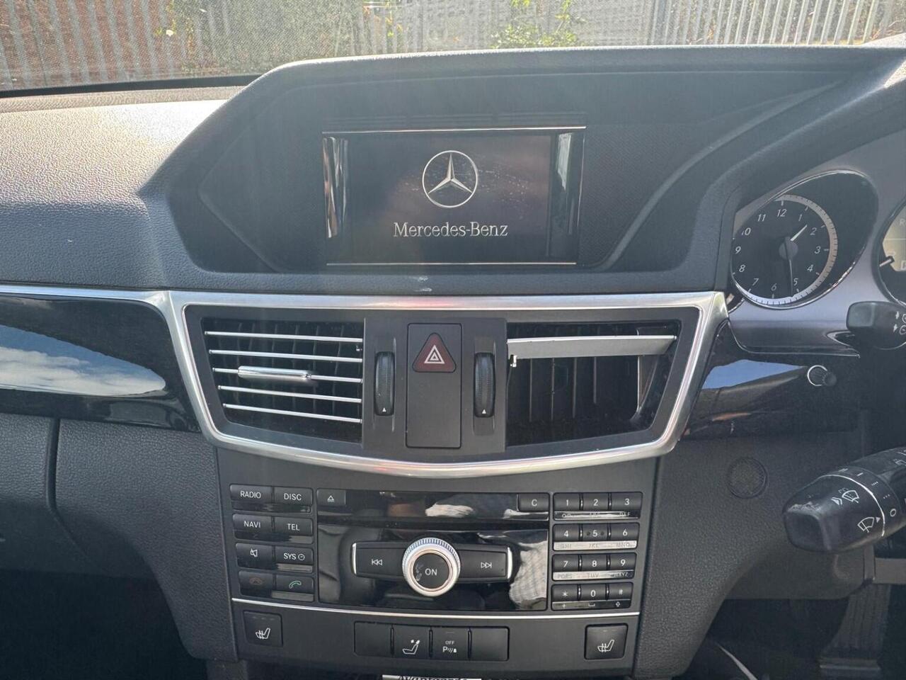 Mercedes-Benz E Class — photo 4