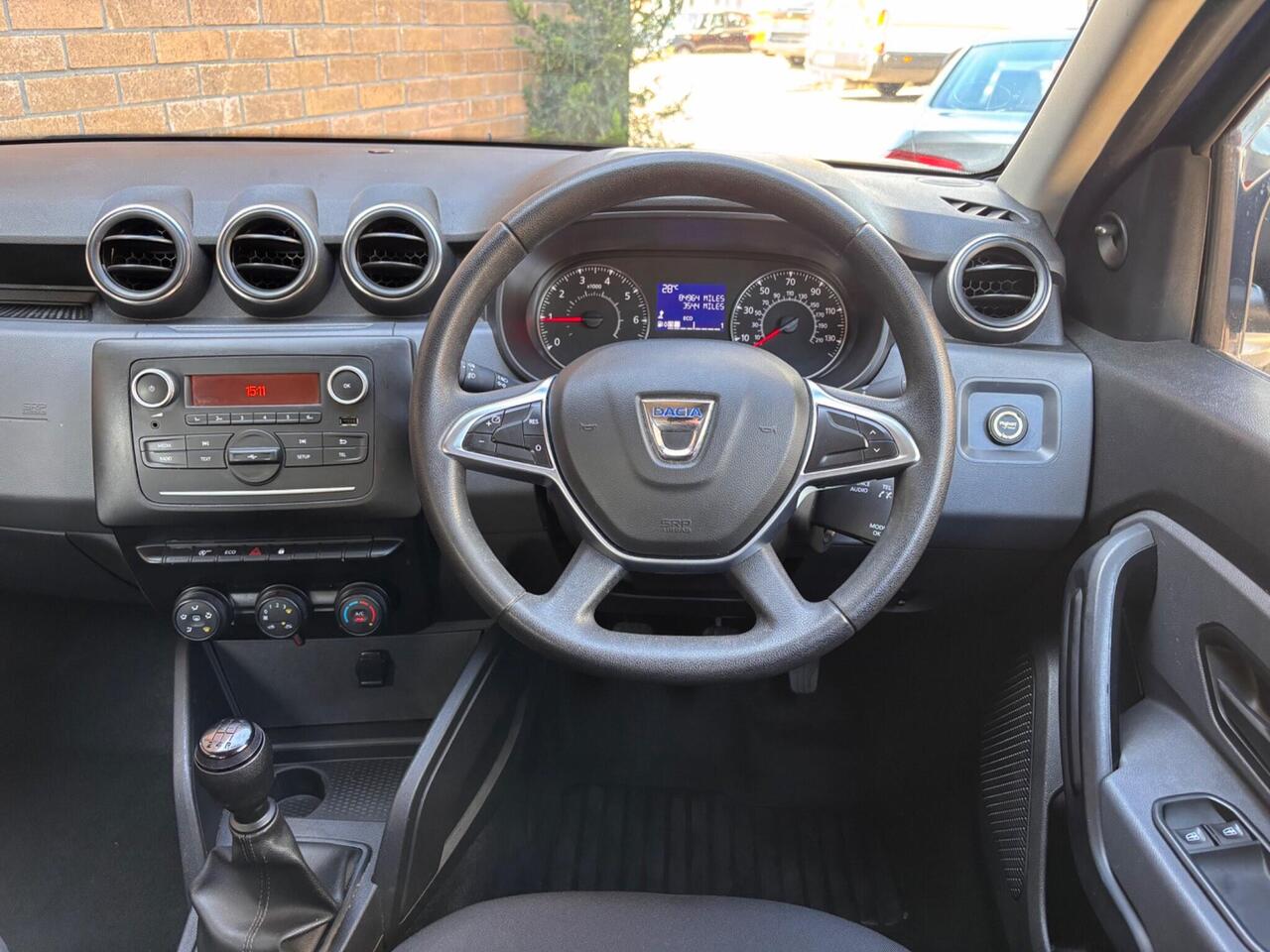 Dacia Duster — photo 12