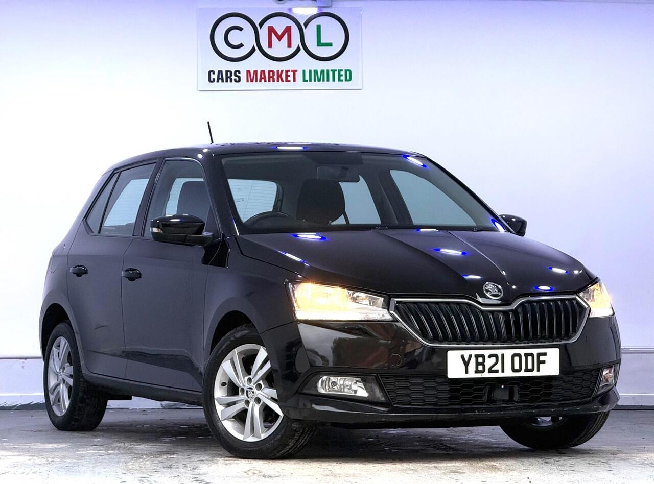Skoda Fabia — photo 1