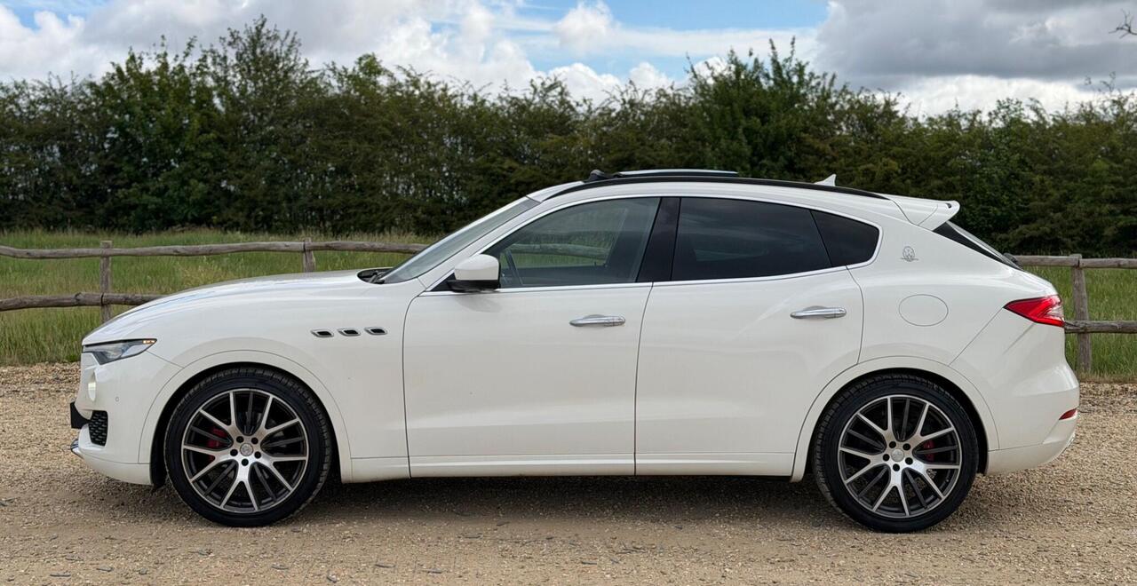 Maserati Levante — photo 6