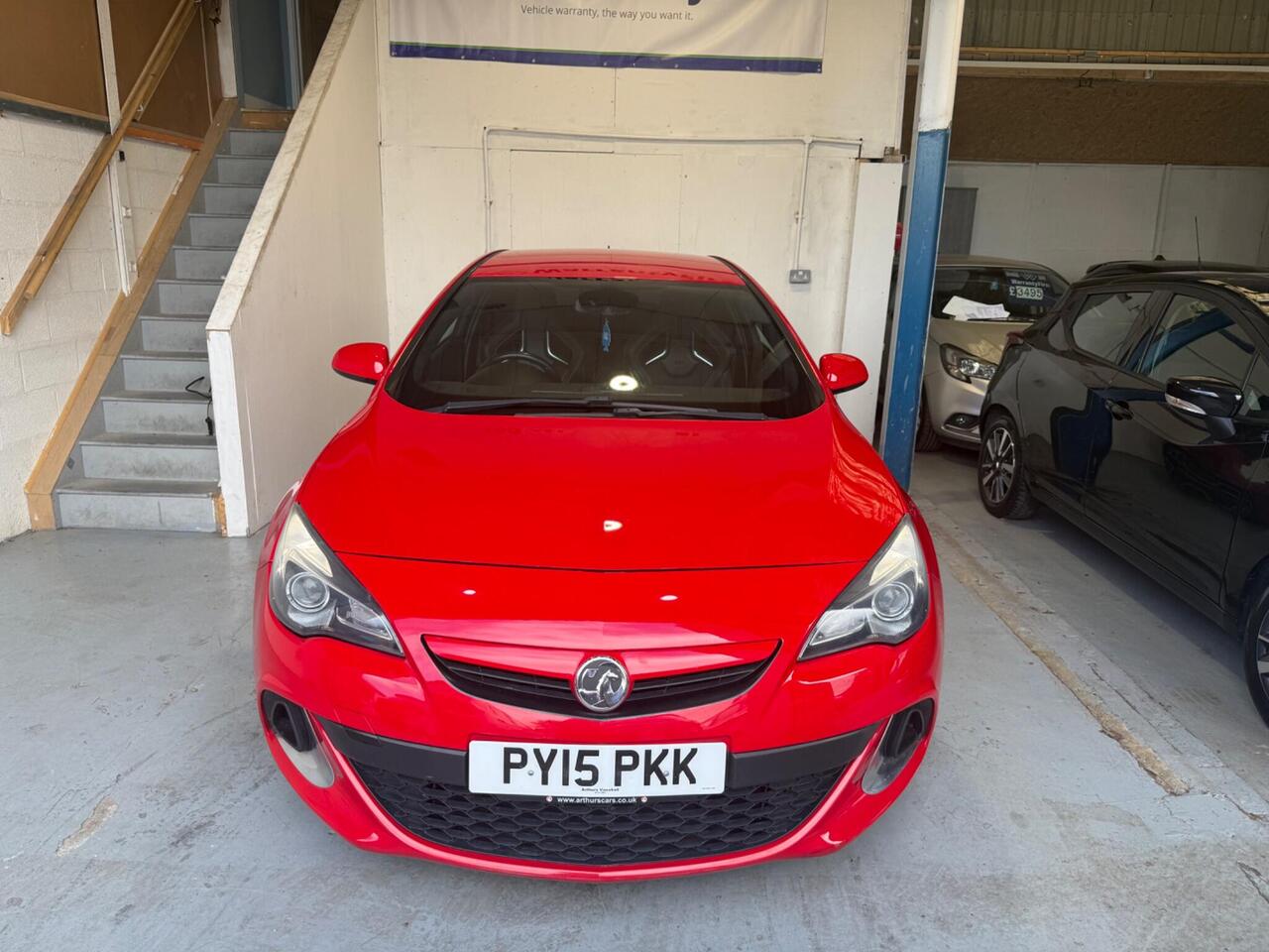 Vauxhall Astra GTC — photo 3