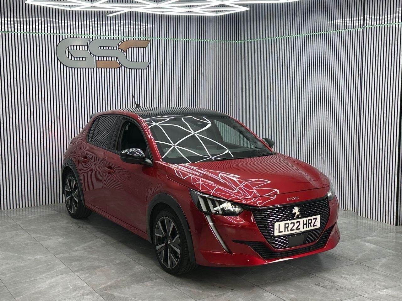 Peugeot 208 — photo 1