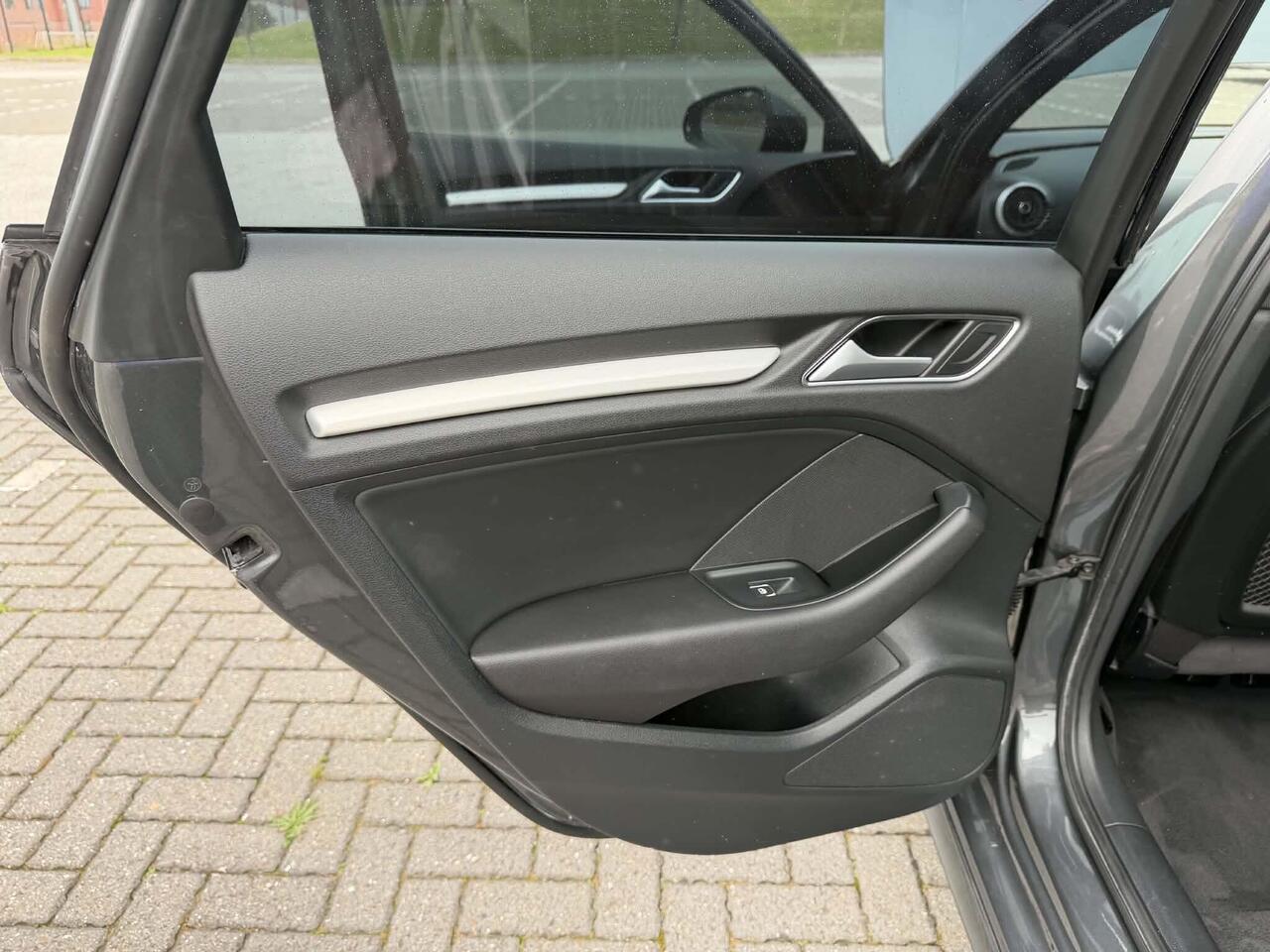 Audi A3 — photo 16