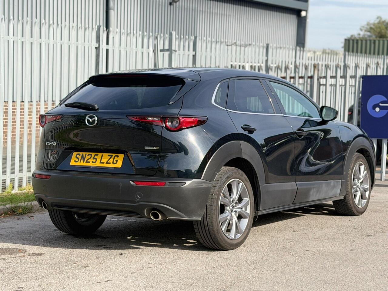 Mazda CX-30 — photo 16