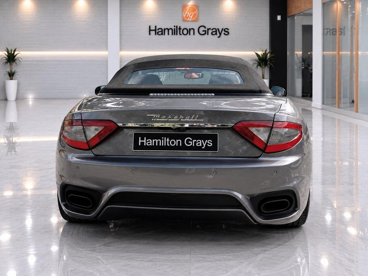 Maserati GranCabrio — photo 16