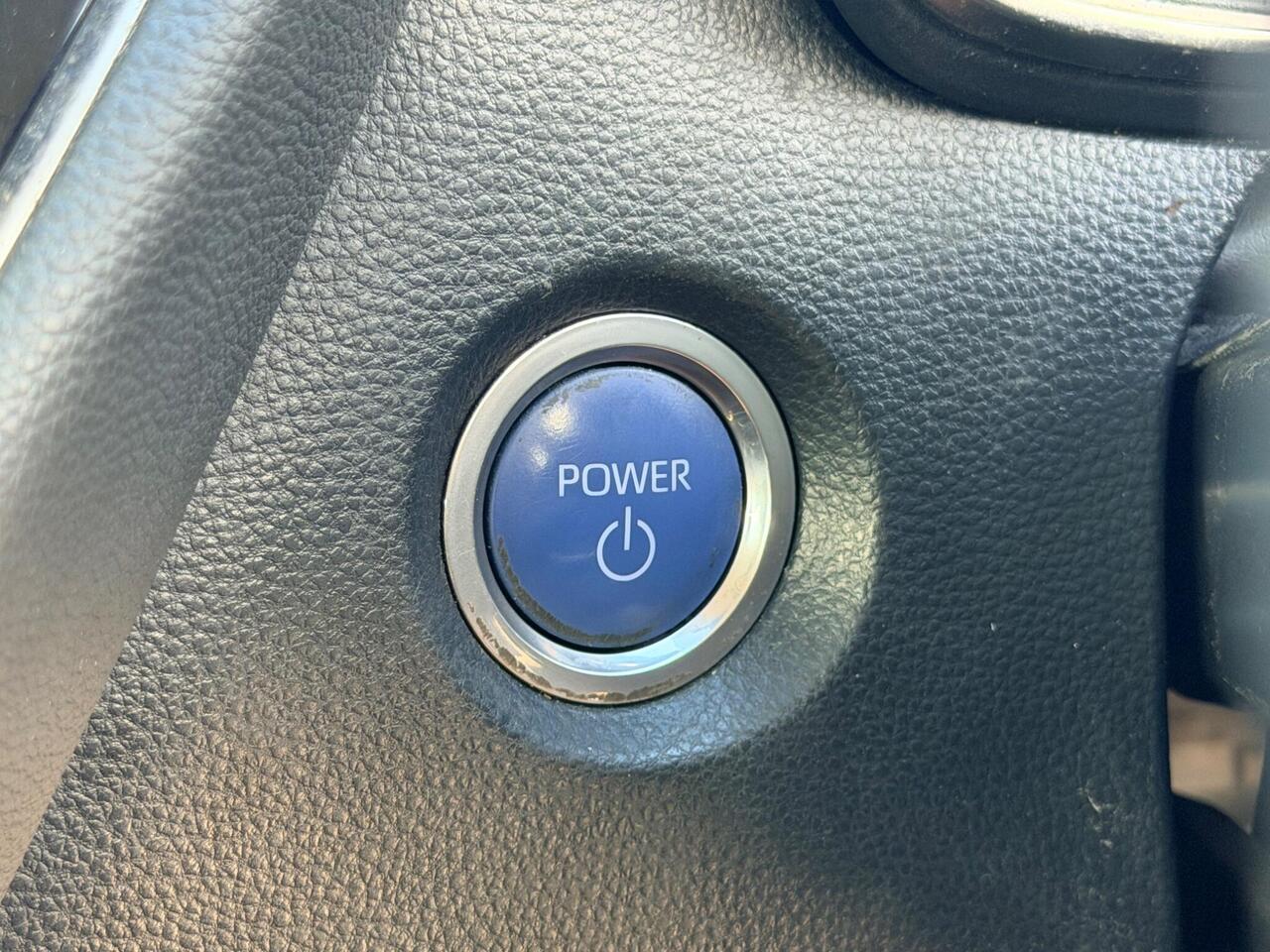 Toyota Corolla — photo 30