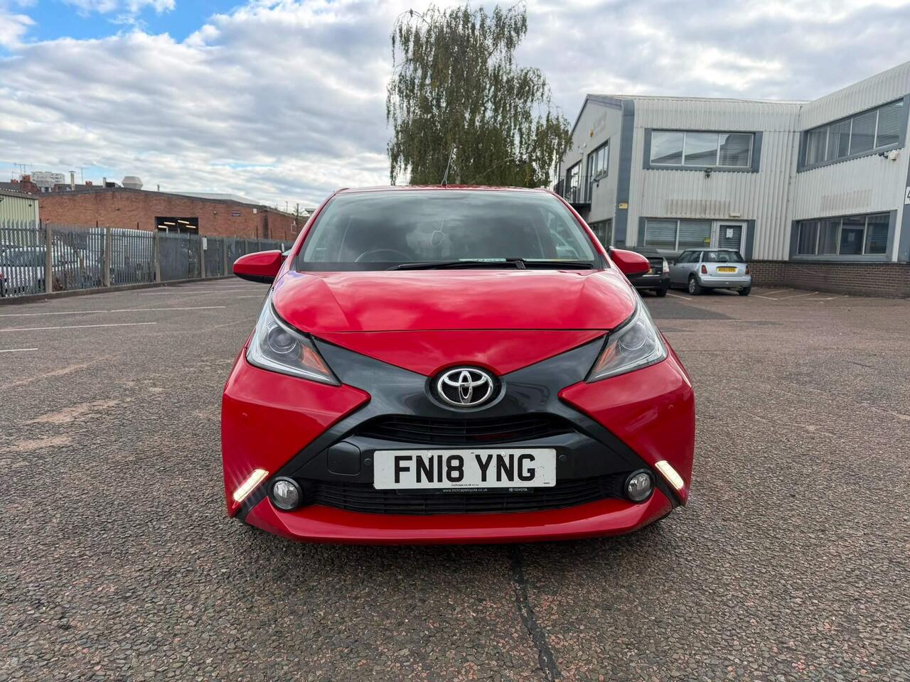Toyota AYGO — photo 2
