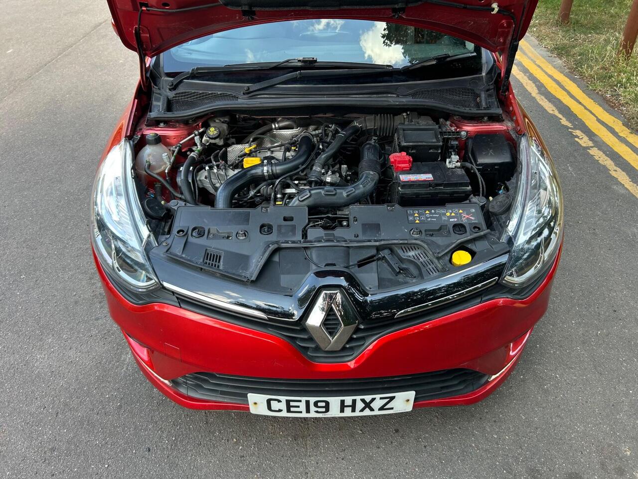 Renault Clio — photo 5