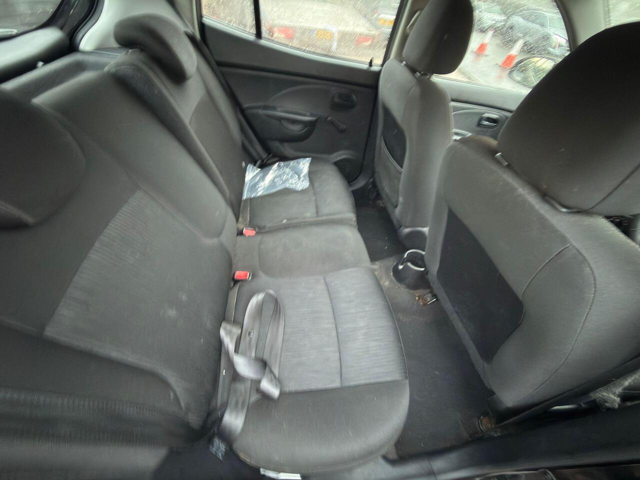 Kia Picanto — photo 19