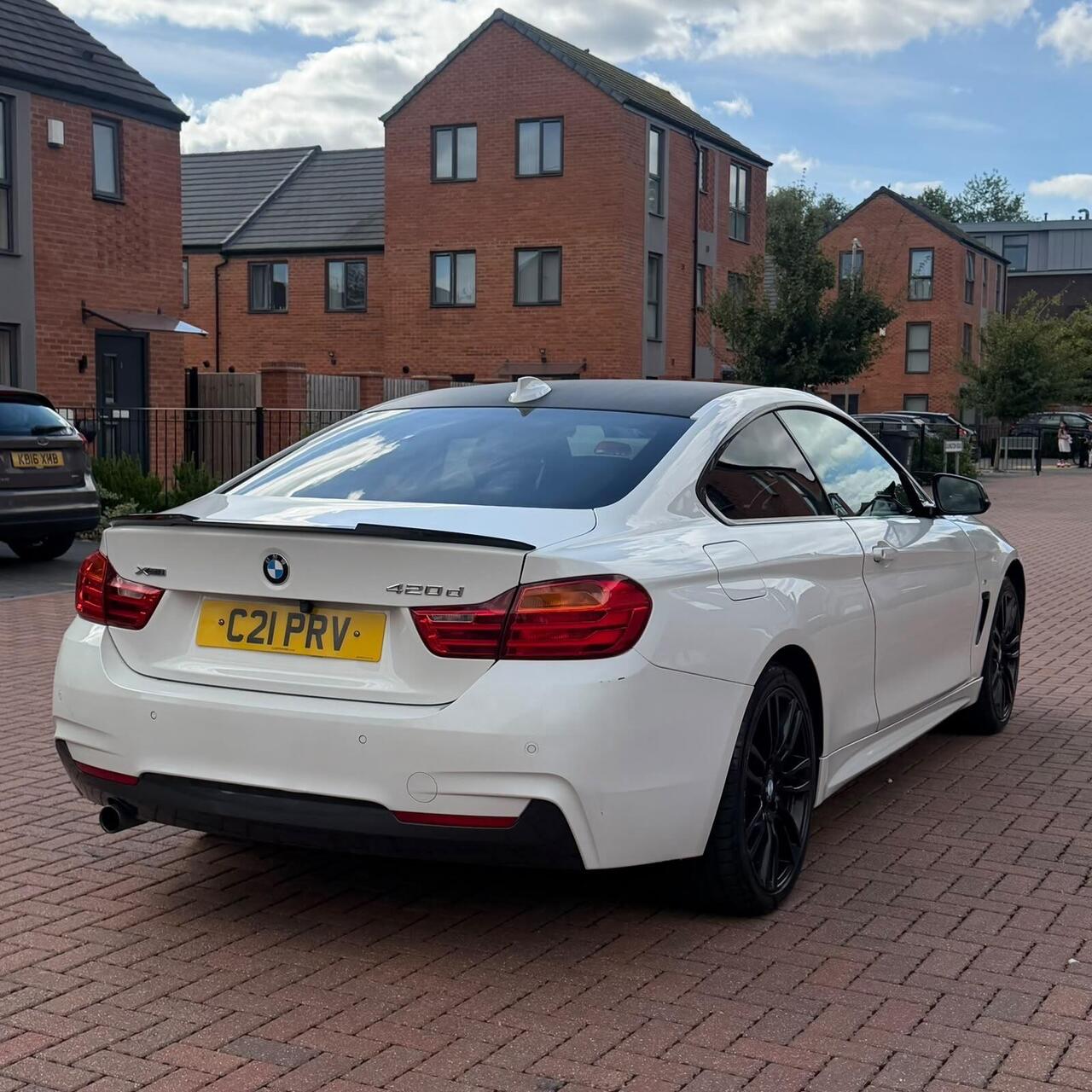 BMW 4 Series — photo 2