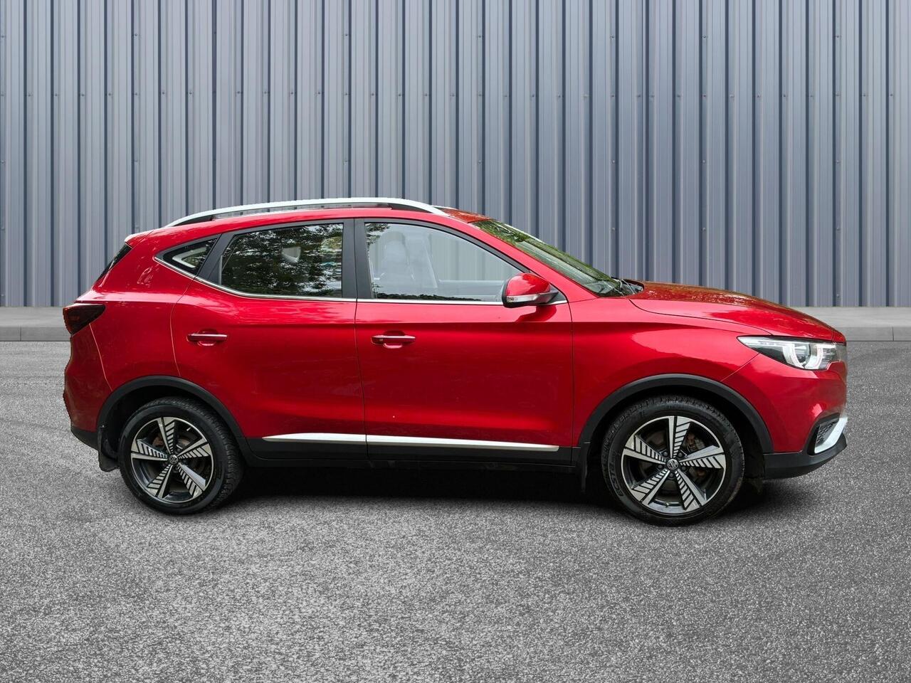 MG MG ZS — photo 7