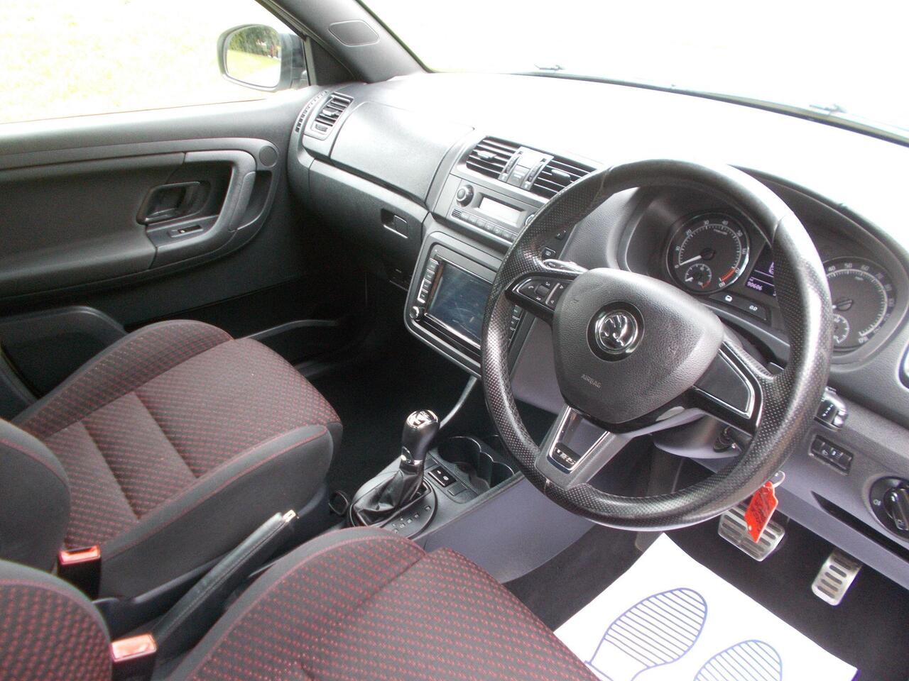 Skoda Fabia — photo 7