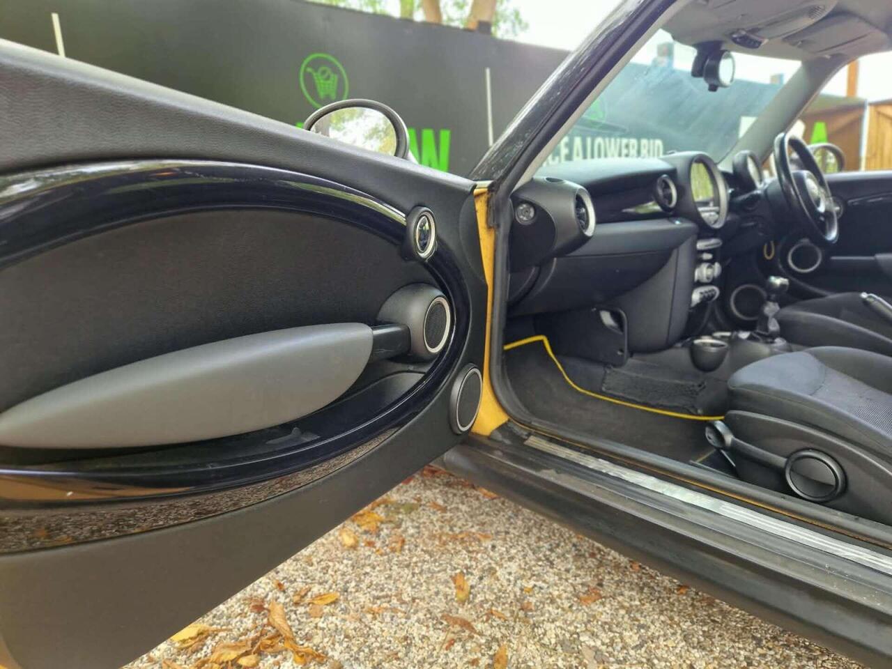 MINI Hatch — photo 24