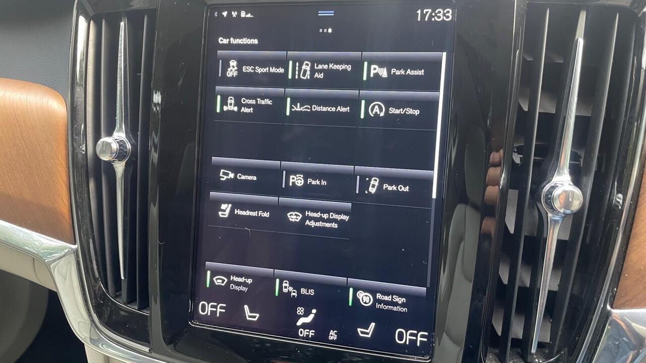 Volvo V90 — photo 35