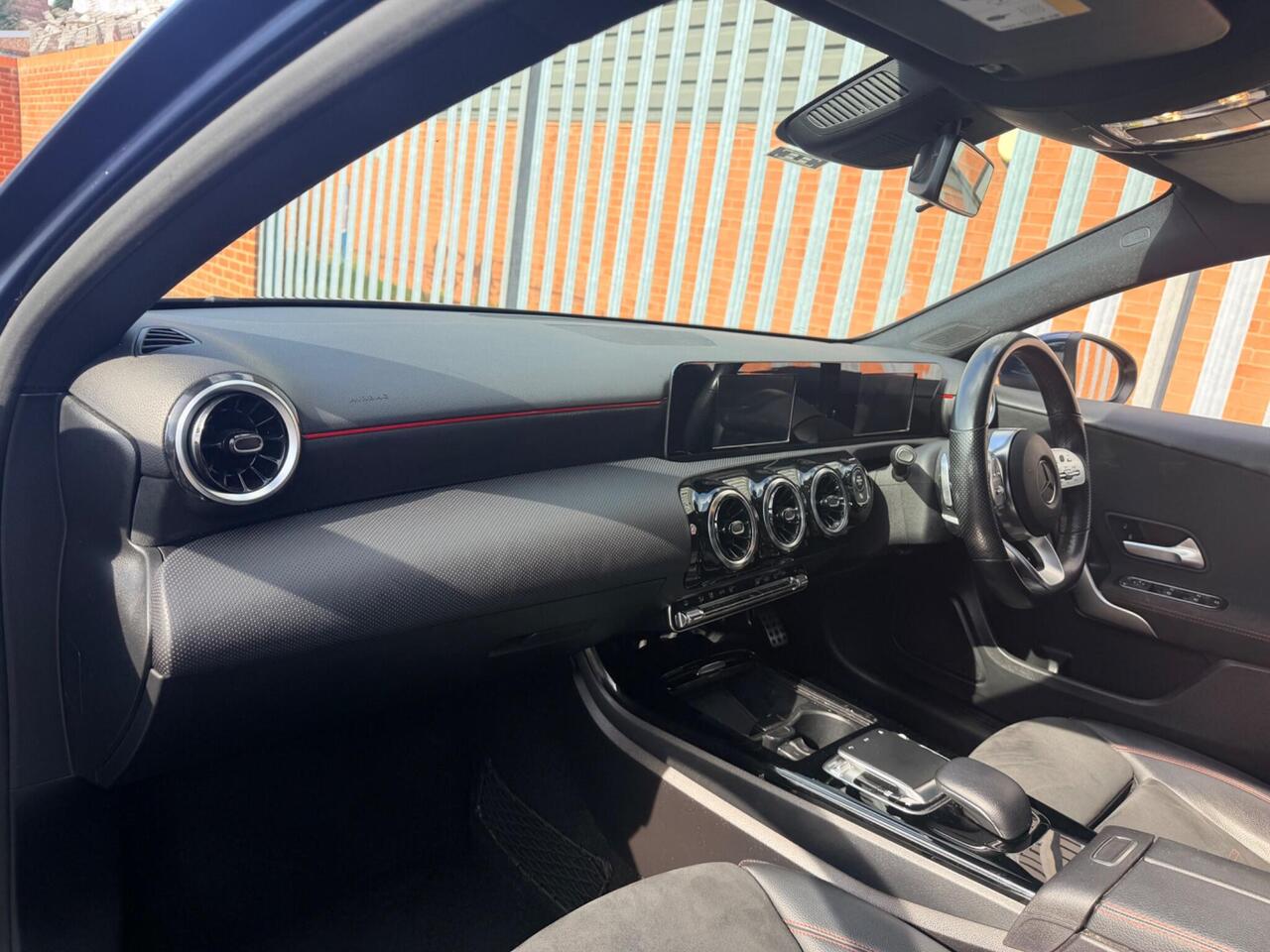 2019 Mercedes-Benz A Class 2.0 A200d AMG Line 8G-DCT Euro 6 (s/s) 5dr, photo 12