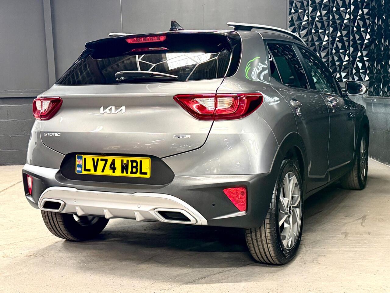 Kia Stonic — photo 58