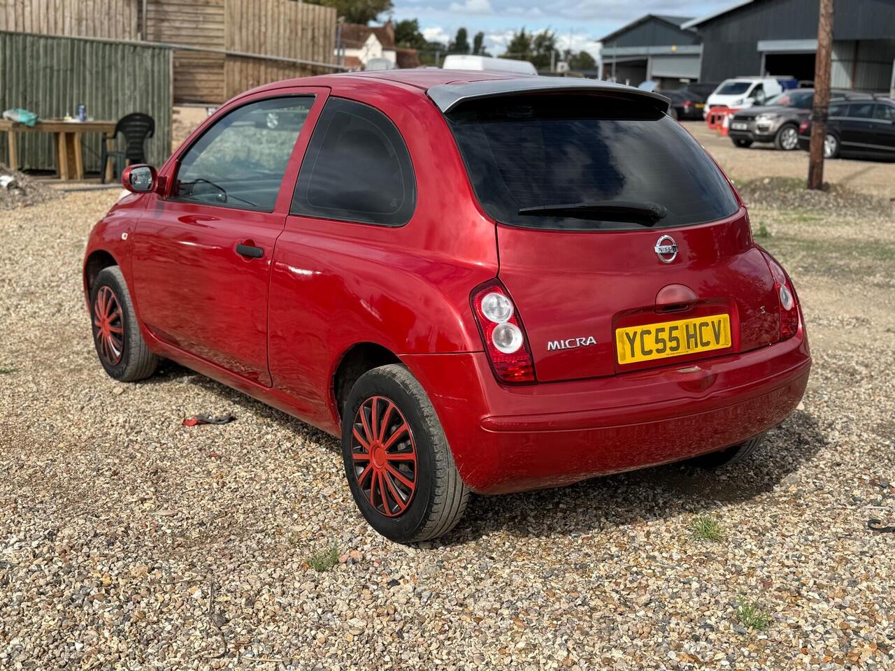 Nissan Micra — photo 4