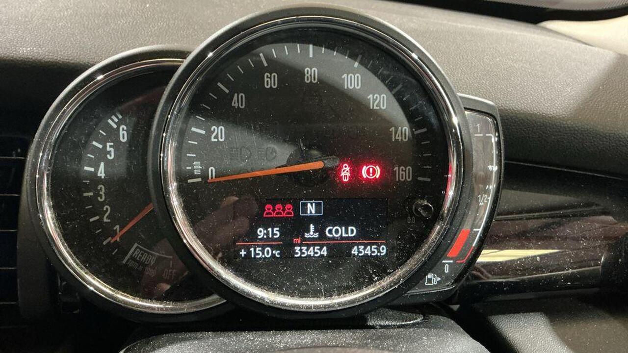 MINI Hatch — photo 10