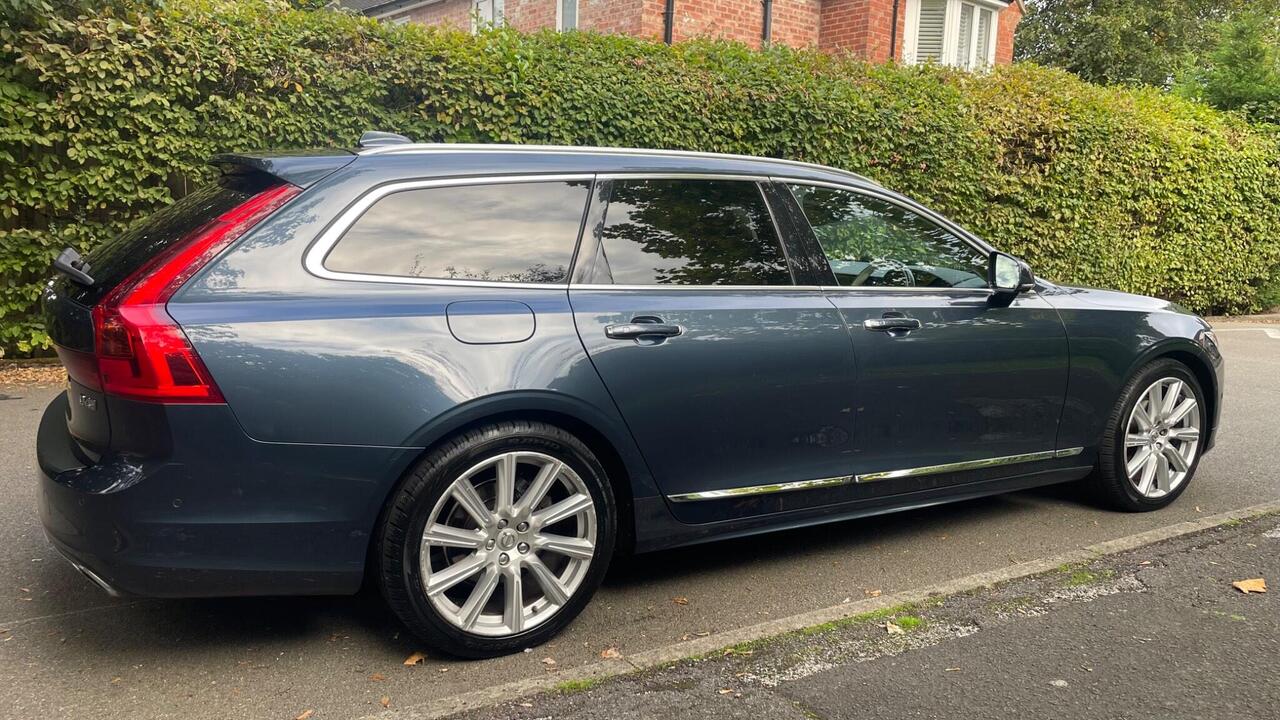 Volvo V90 — photo 15