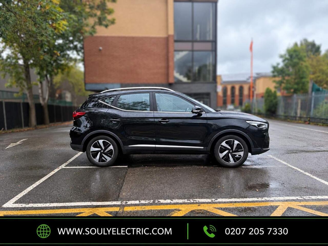 MG MG ZS — photo 8