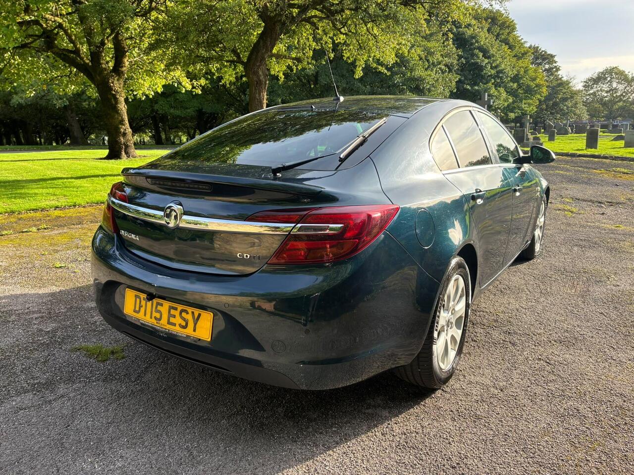 Vauxhall Insignia — photo 77