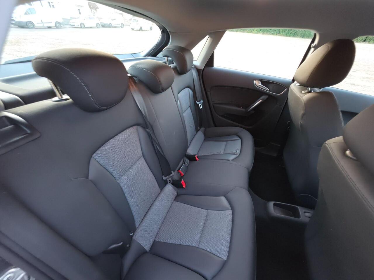 Audi A1 — photo 26