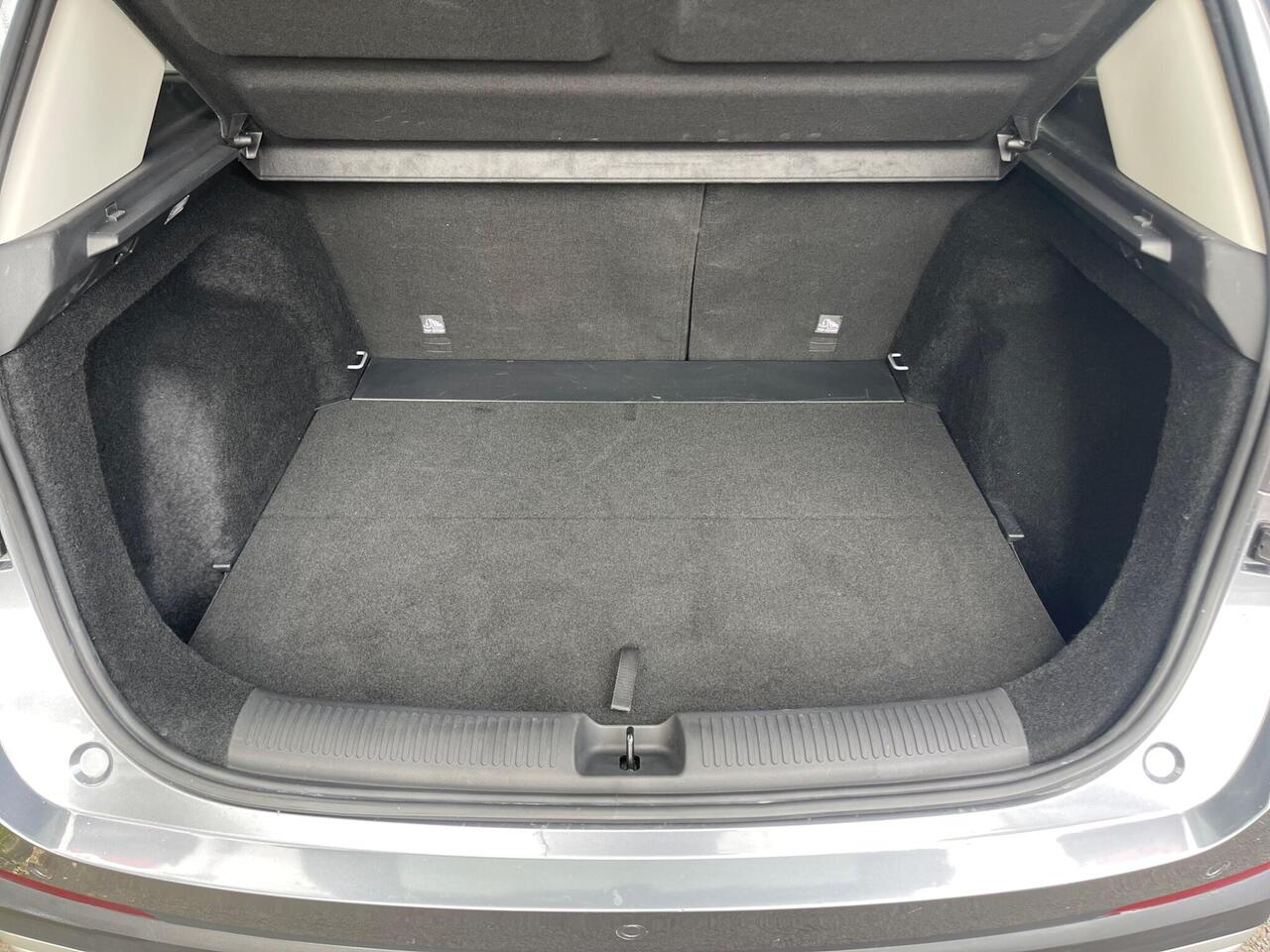 MG MG ZS — photo 44