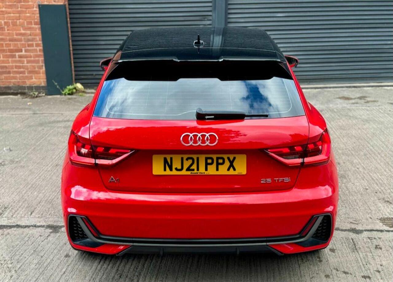 Audi A1 — photo 20