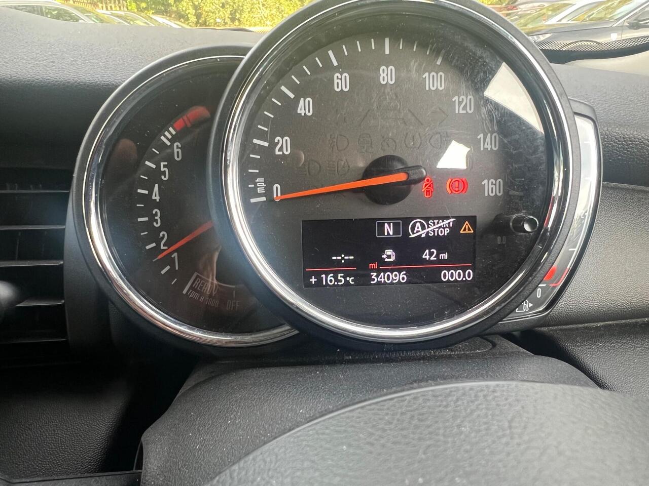 MINI Hatch — photo 23