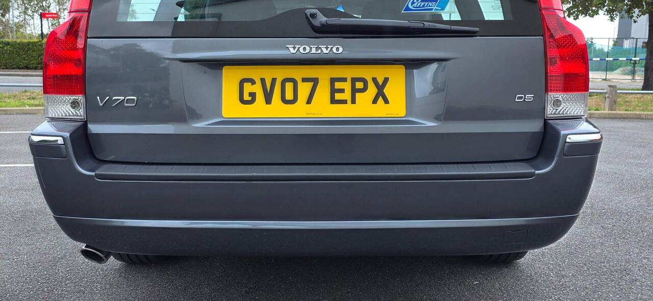 Volvo V70 — photo 30