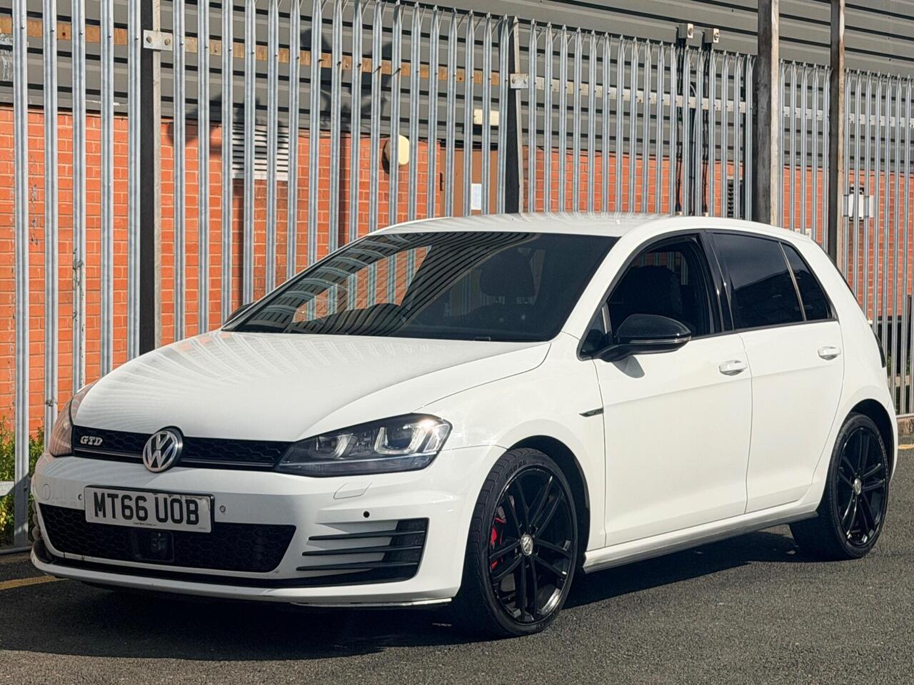 2016 Volkswagen Golf 2.0 TDI BlueMotion Tech GTD DSG Euro 6 (s/s) 5dr, photo 8