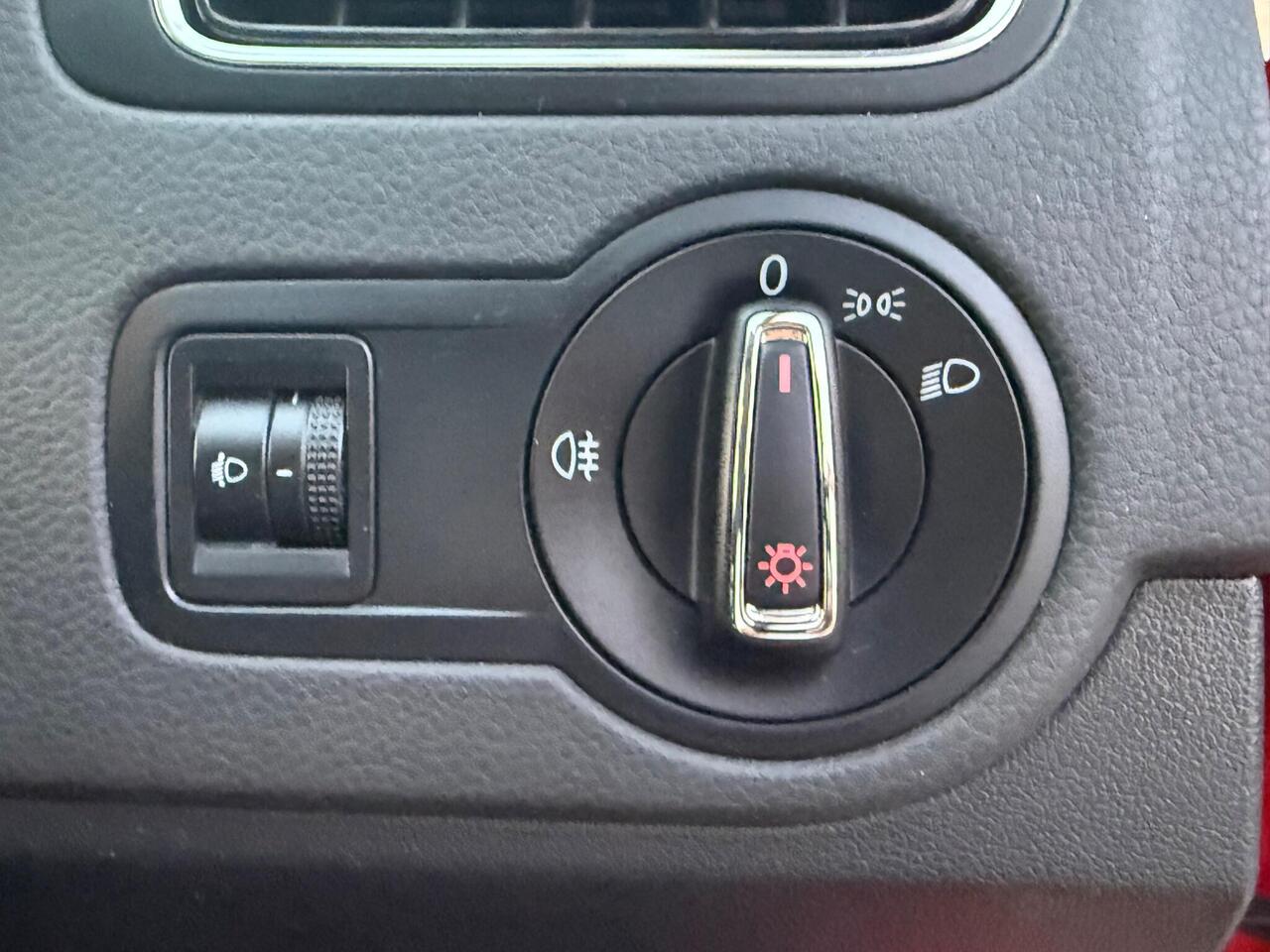 Volkswagen Polo — photo 20