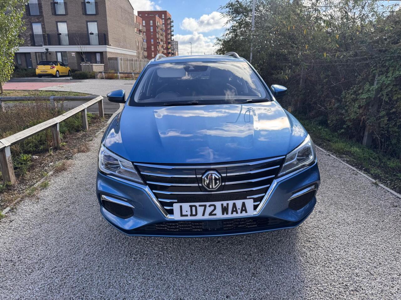 MG MG5 — photo 3
