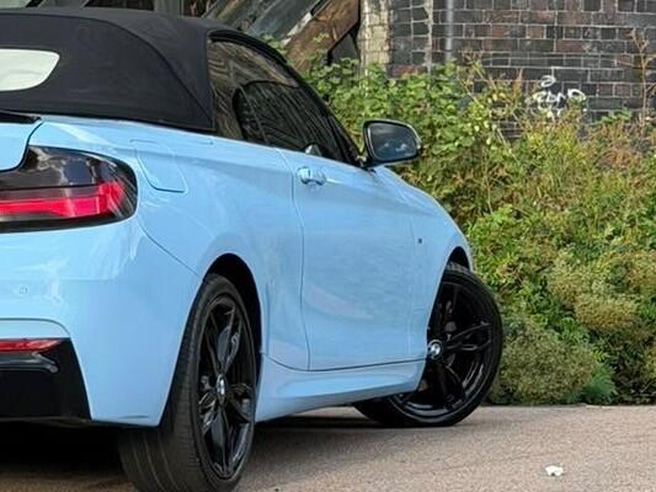 BMW 2 Series — photo 27