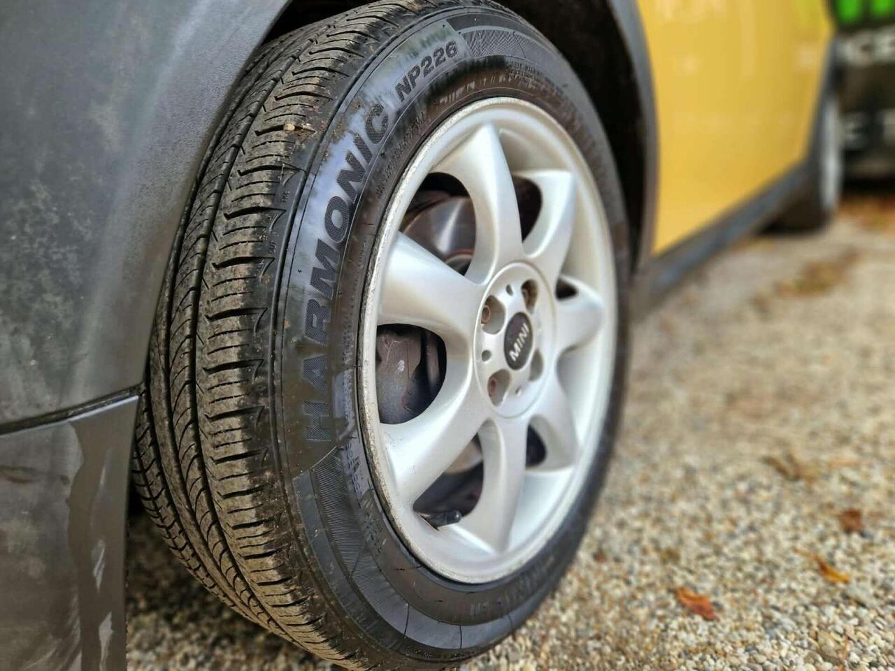 MINI Hatch — photo 38