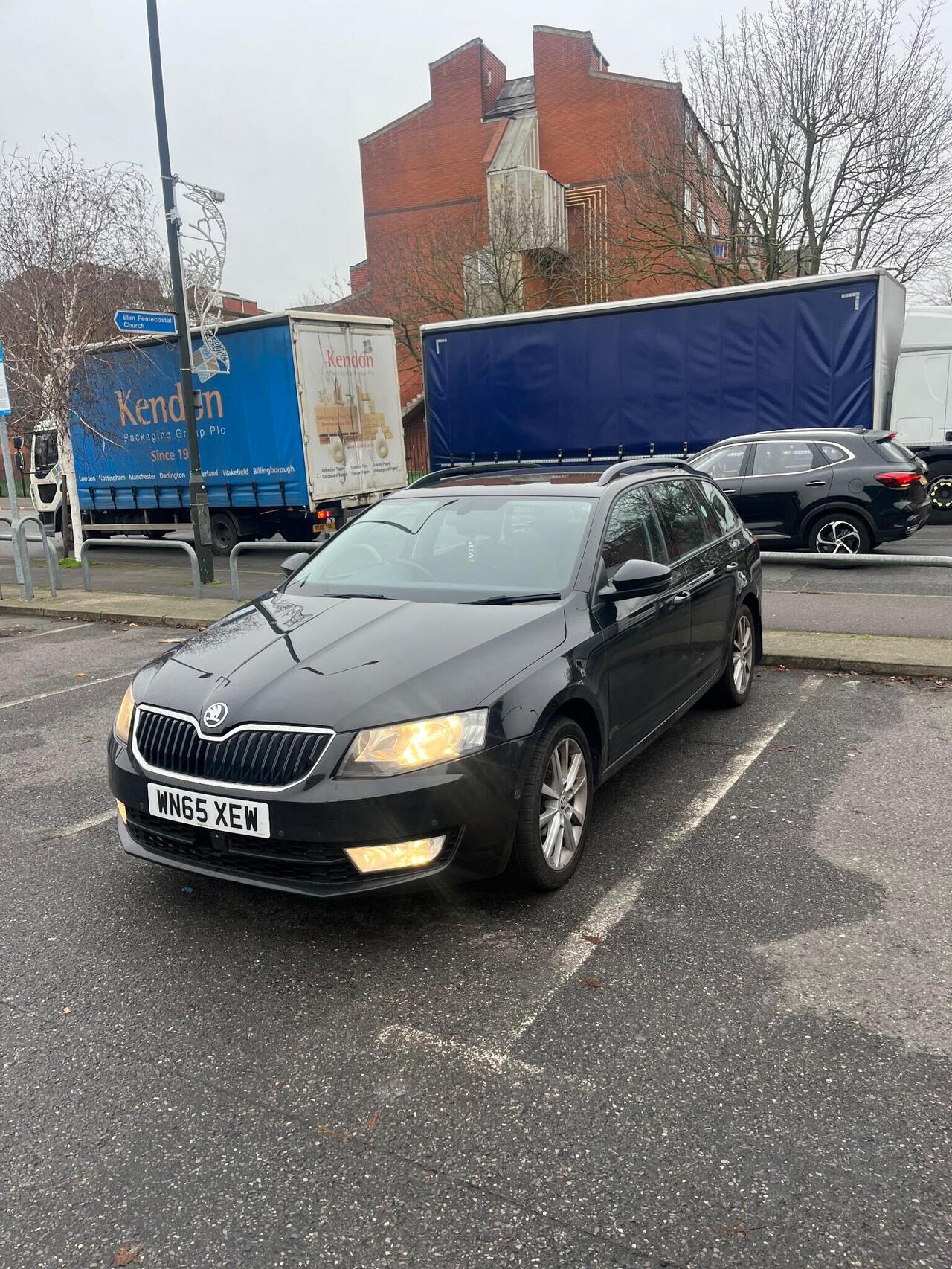 Skoda Octavia — photo 2