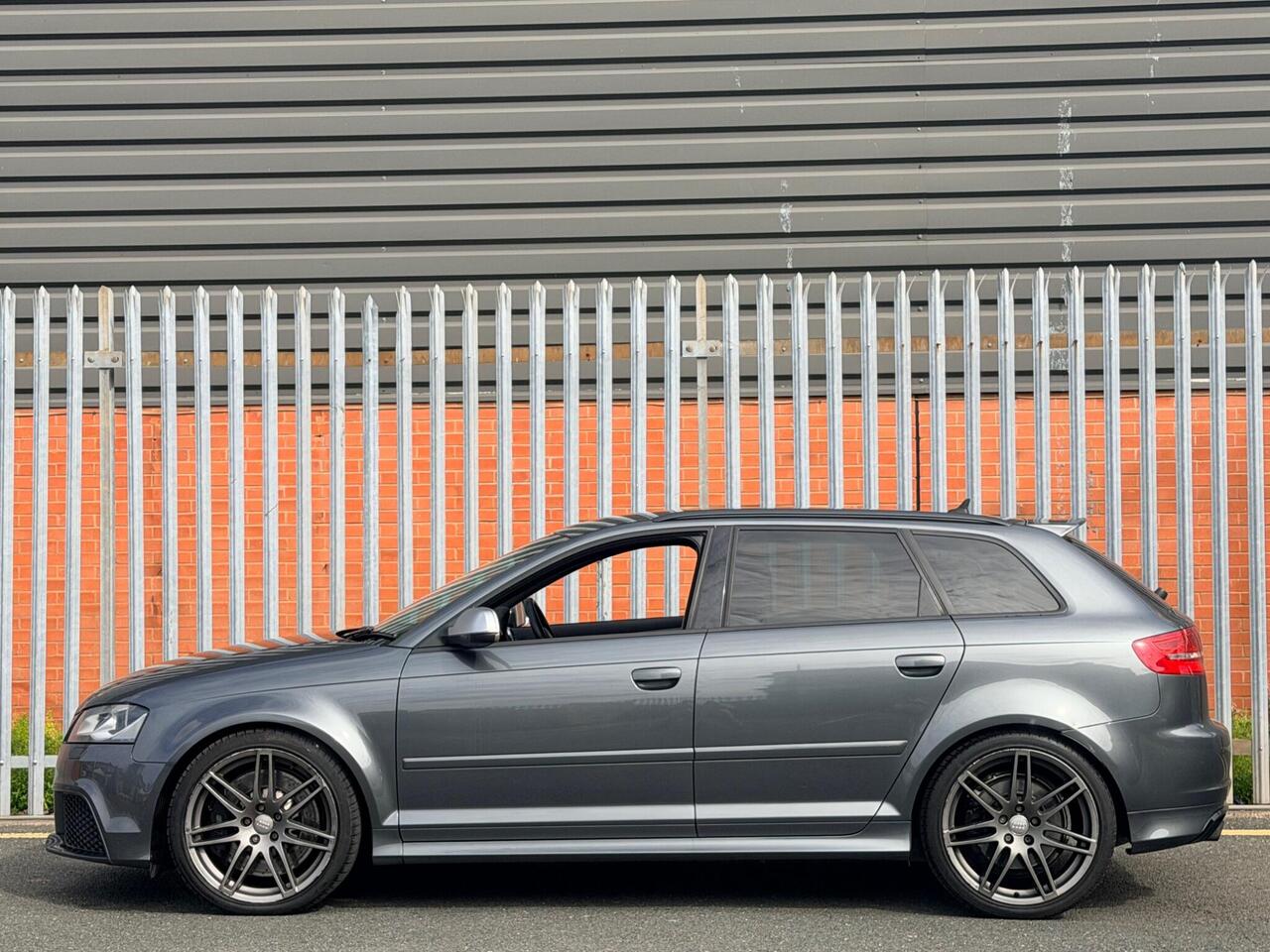 2011 Audi RS3 2.5 TFSI Sportback S Tronic quattro Euro 5 5dr, photo 10