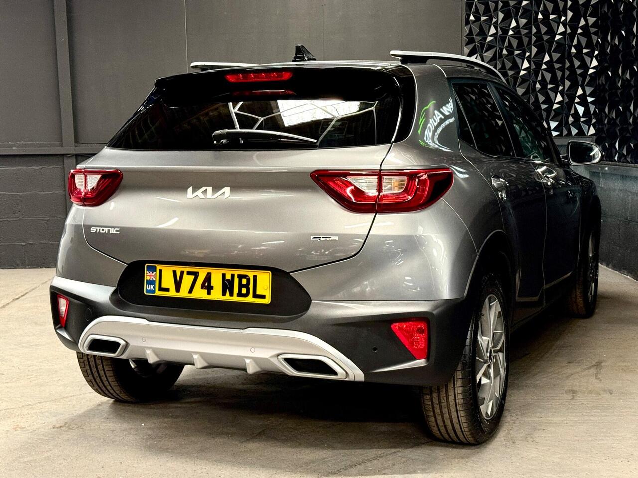 Kia Stonic — photo 59