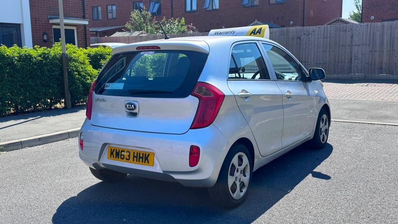 Kia Picanto — photo 6