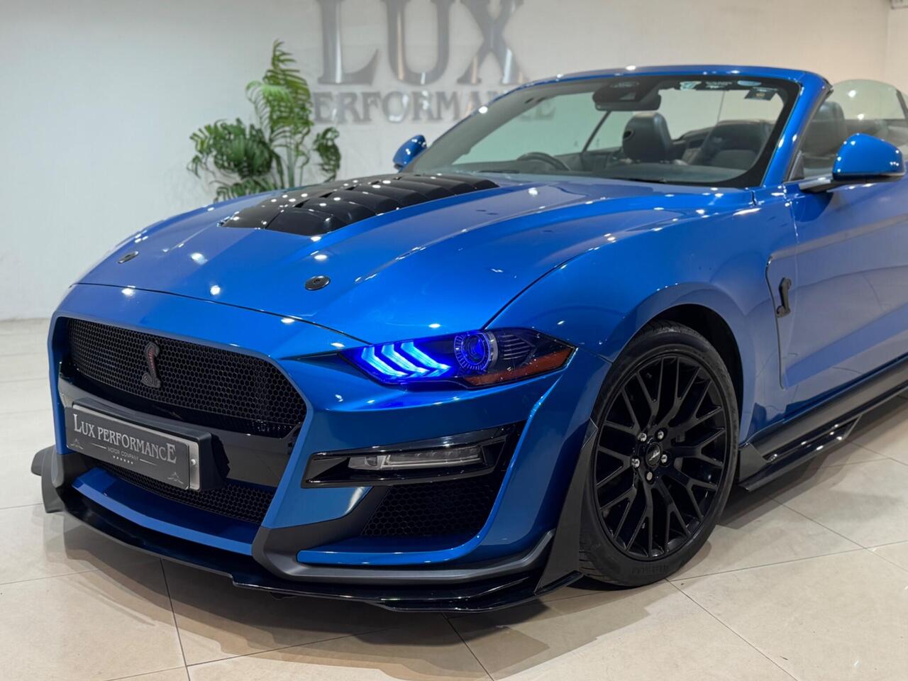 Ford Mustang — photo 4