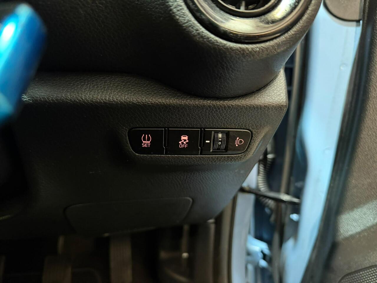 Kia Picanto — photo 18