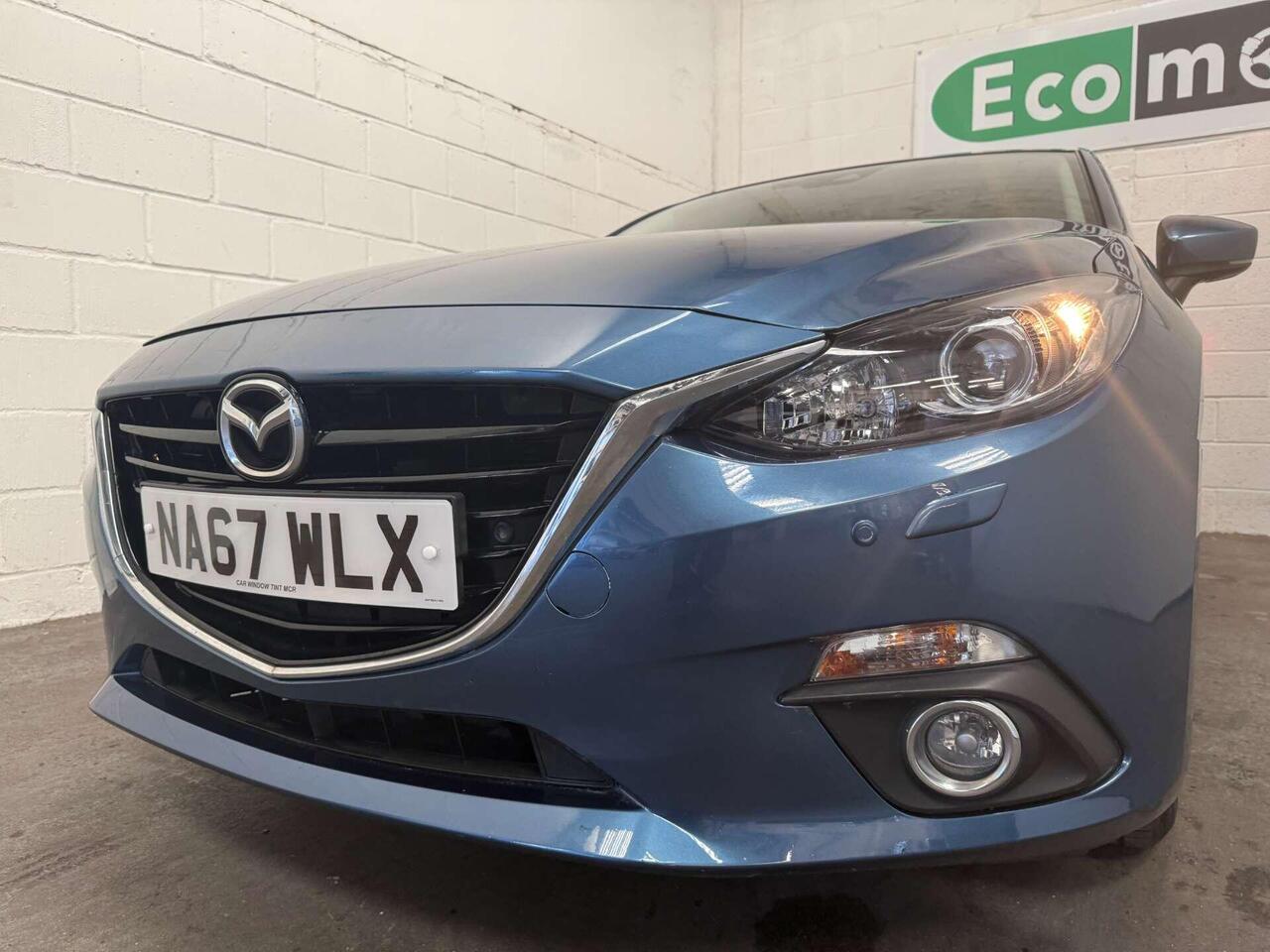 Mazda Mazda3 — photo 6