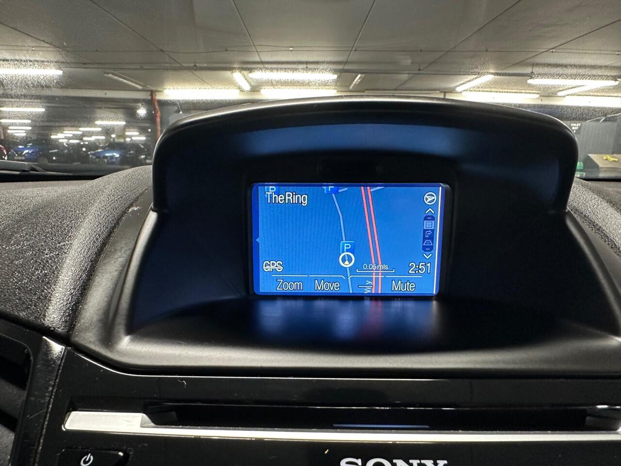 Ford Fiesta — photo 22