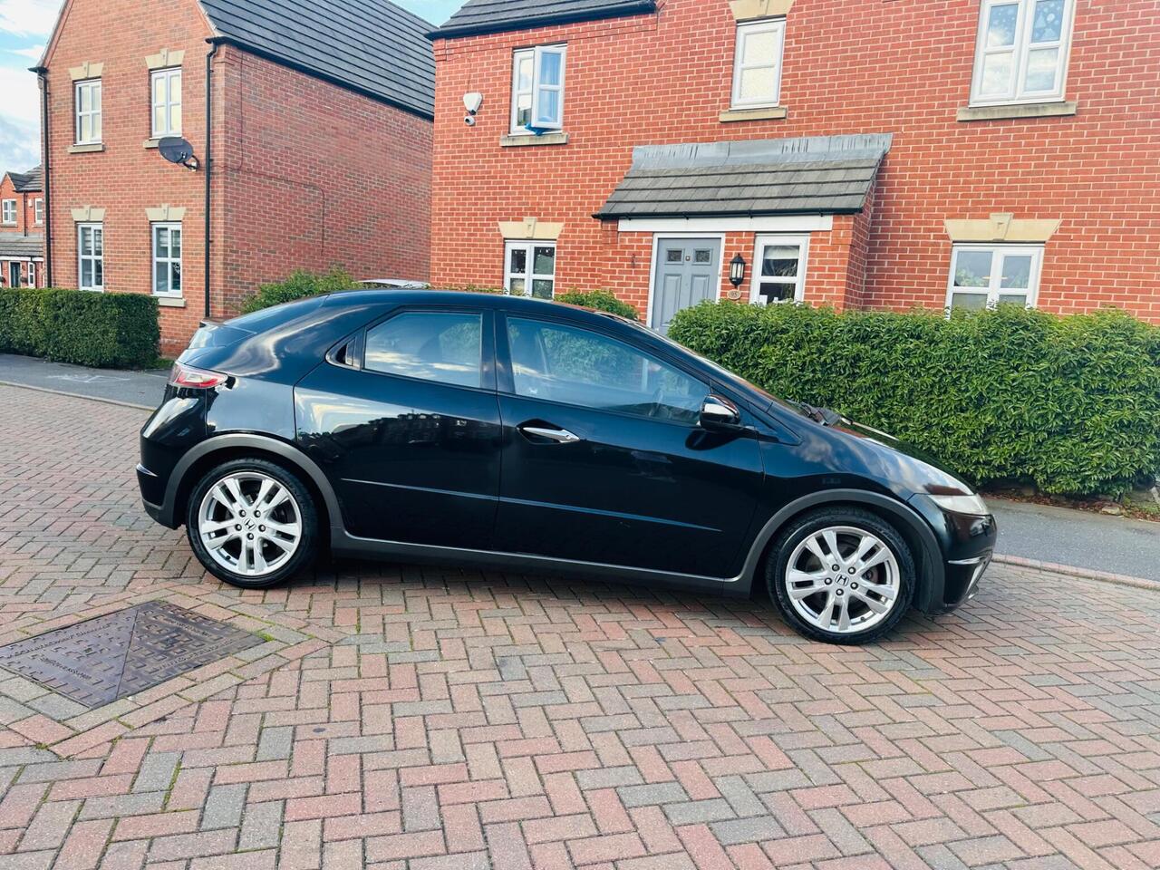 Honda Civic — photo 30