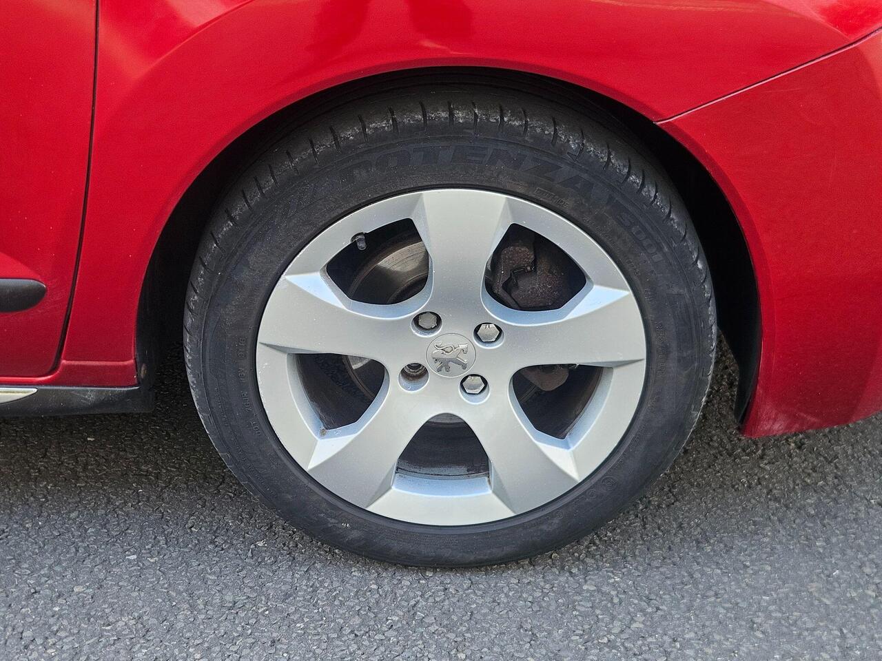 Peugeot 3008 — photo 36