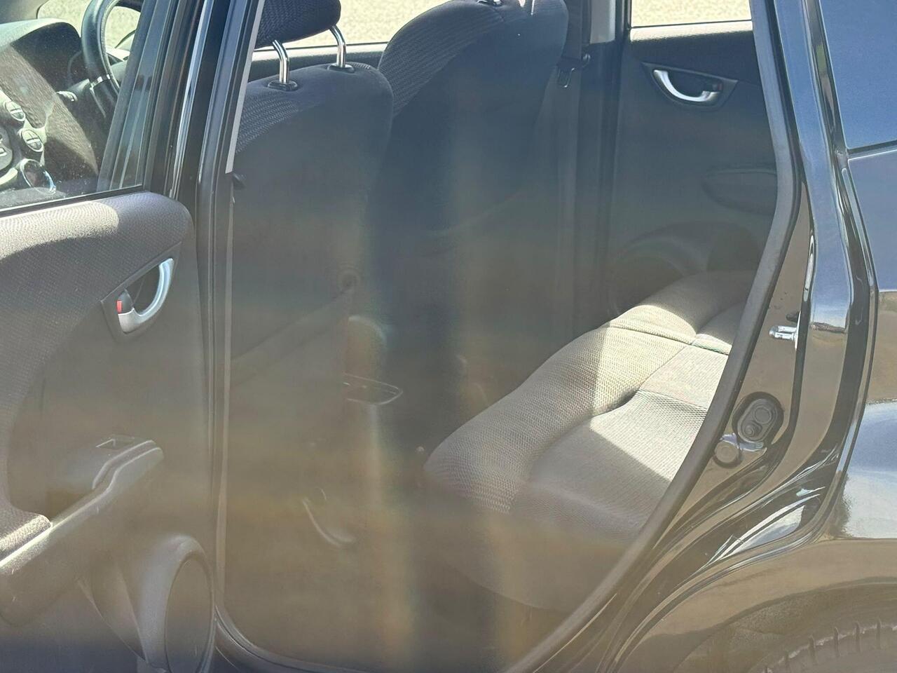 Honda Jazz — photo 21